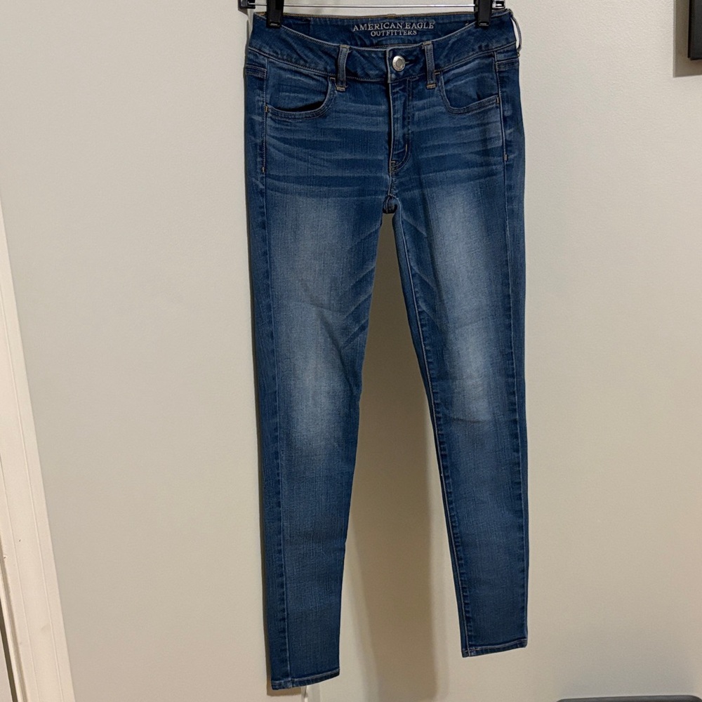 American Eagle Outfitters Women's Dark Blue Skinny Jeans